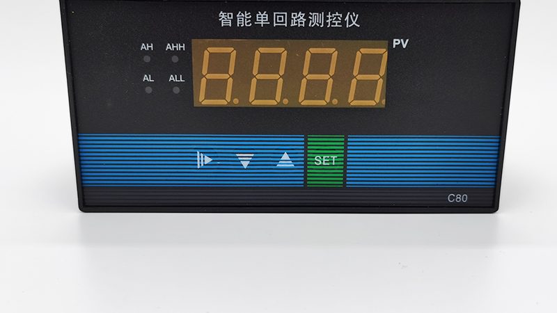 化工行业液位测量：雷达与超声波液位计的选择要点